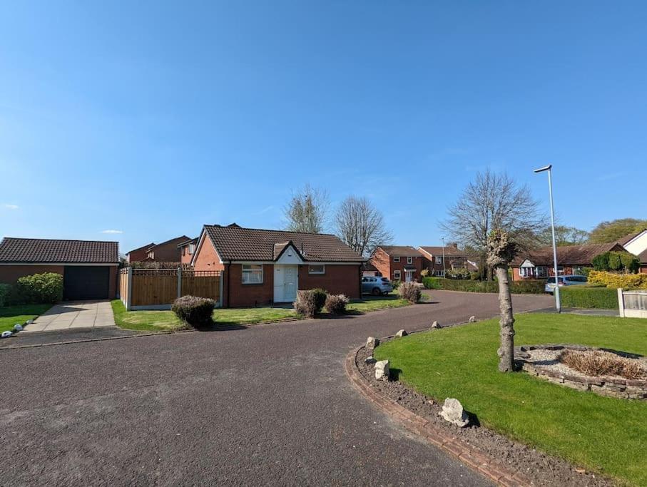 The Kilsyth,Detached Bungalow 沃灵顿 外观 照片